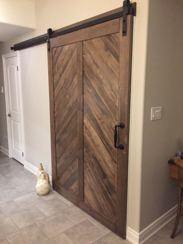 Viba Chevron Solid Pine Barn Door